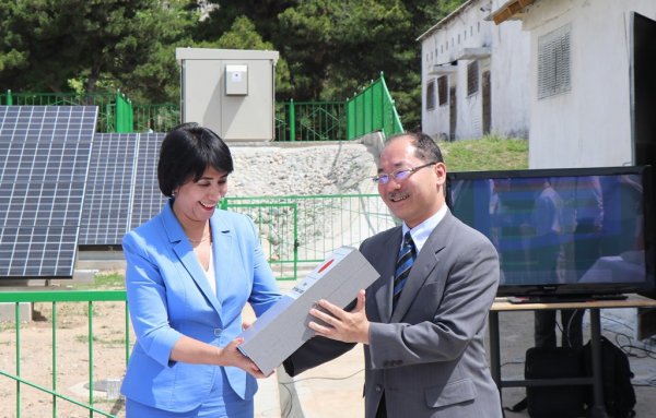 JICA передала роддому №1 Душанбе систему солнечной электроэнергии