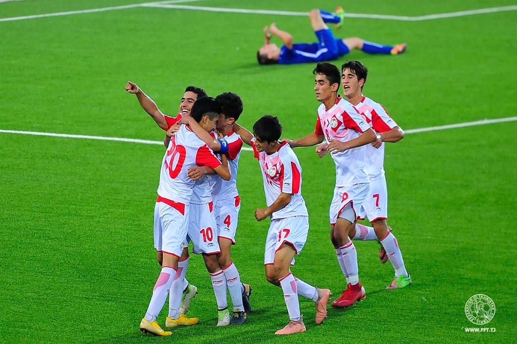 Юношеская сборная Таджикистана победила в матче с Туркменистаном