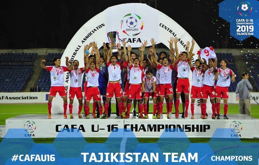 Юные таджикские футболисты завоевали «золото» чемпионата CAFA-2019