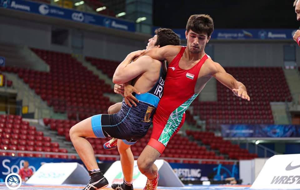 Две медали завоевали на подростковом чемпионате мира таджикские борцы