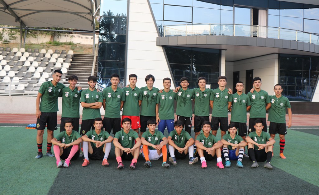 JICA и Федерация футбола Таджикистана организовали мастер-класс по футболу для юношеских команд Таджикистана