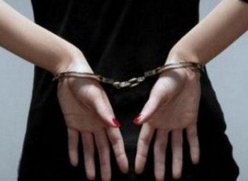 Милиционеры задержали двух женщин по подозрению в  мошенничестве