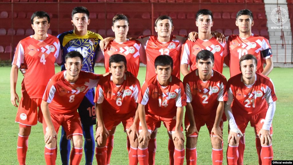 Сборная Таджикистана (U-17) на чемпионате мира одержала победу над Камеруном