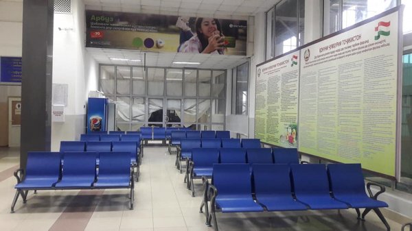 В аэропорту Худжанда временно начал функционировать новый пассажирский терминал