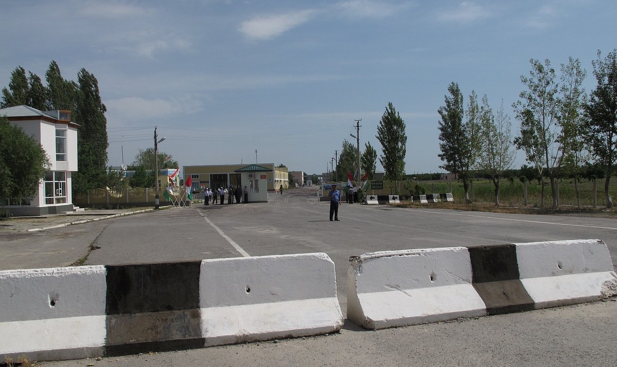 Силовики Таджикистана переведены в штатный режим несения службы