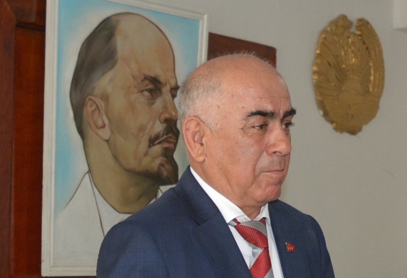 Лидер коммунистов Таджикистана: 