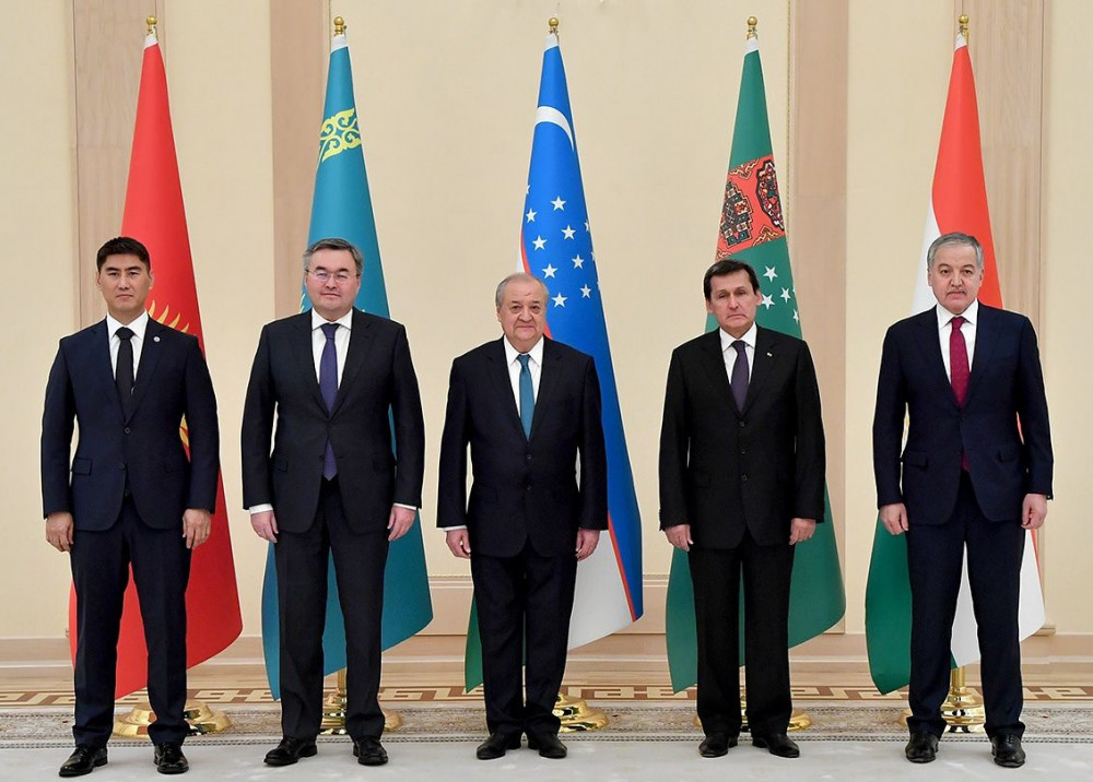 Главы МИД стран ЦА рассмотрели повестку дня ташкентской встречи президентов