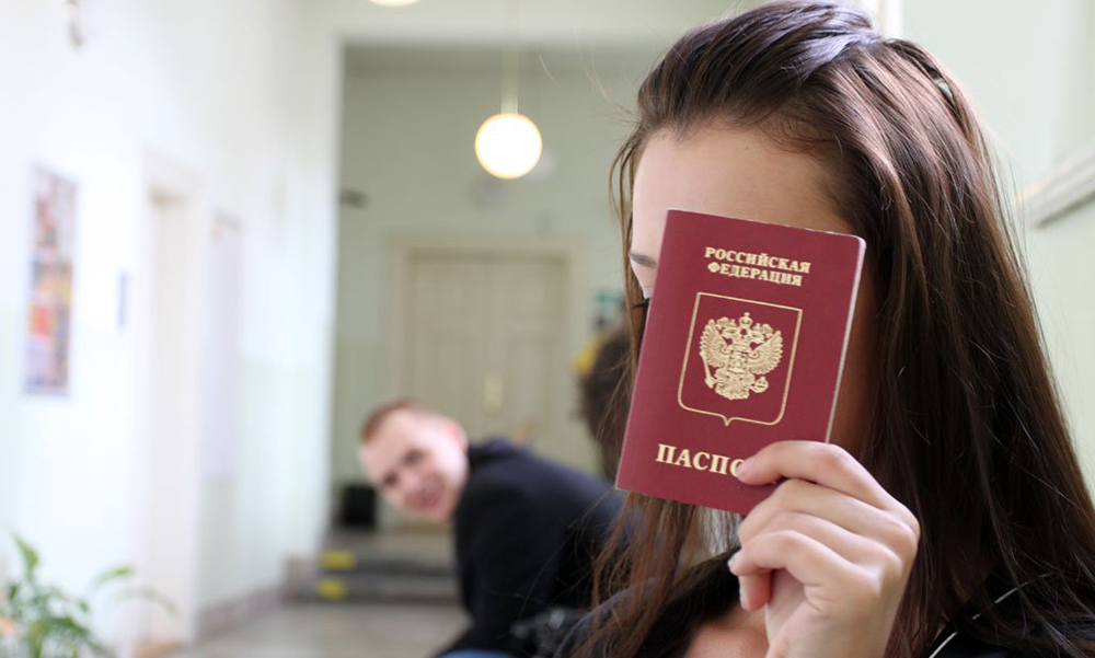 С начало года 30 тыс. таджикистанцев получили российское гражданство