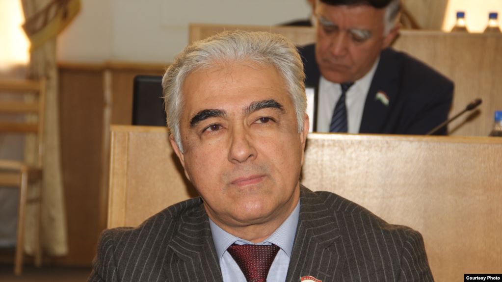 Лидер таджикских демократов: «мы получим десять мест в парламенте». Эксперты сомневаются