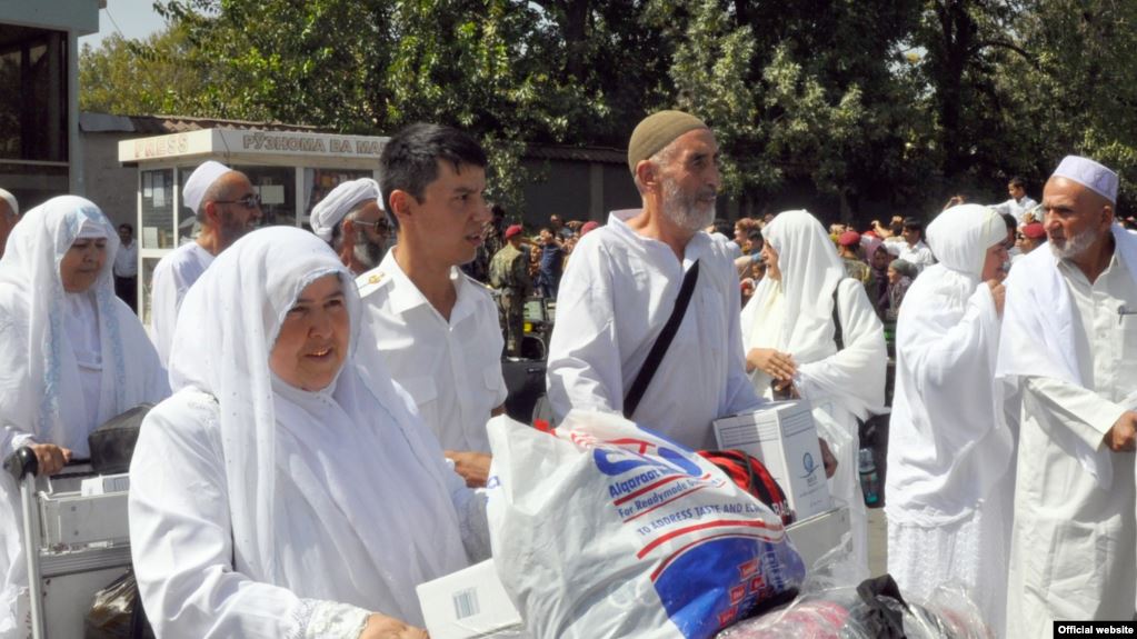 Несостоявшийся хадж. Почему власти Таджикистана не разрешили верующим совершить Умру