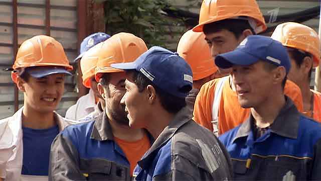 В Казахстане предложили упростить трудоустройство мигрантов из Таджикистана и Узбекистана