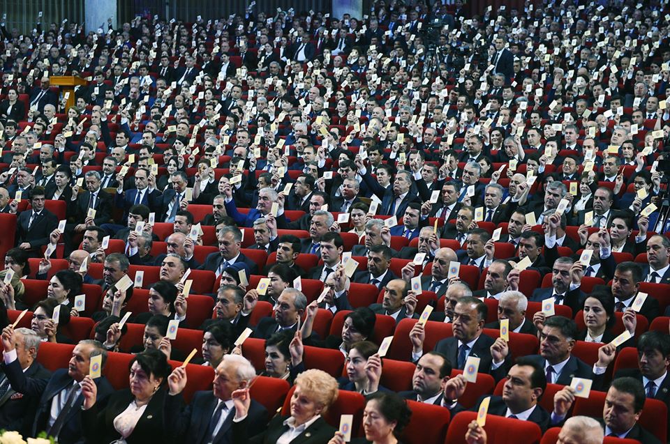 НДПТ выдвинула 28 кандидатов с новым взглядом на жизнь на выборы в парламент Таджикистана