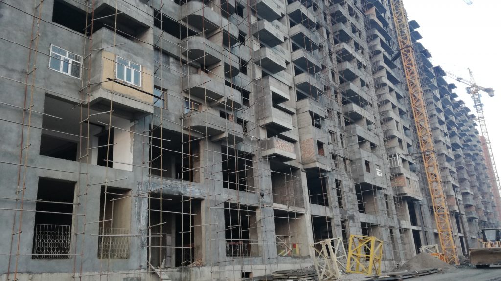 Приписываемую Бегу Зухурову строительную компанию могут лишить лицензии