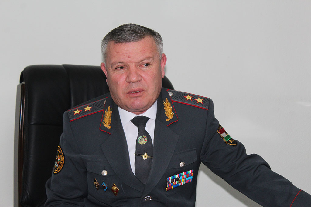 Генерал Солехзода: Большинство потребляющих наркотики в Хатлоне – сыновья госслужащих