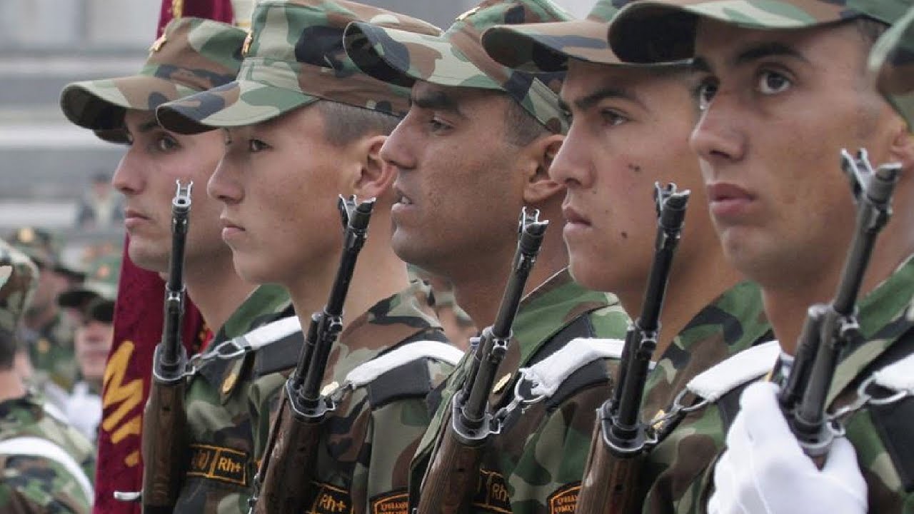 В Таджикистане предложили сократить срок службы в армии до 1,5 лет