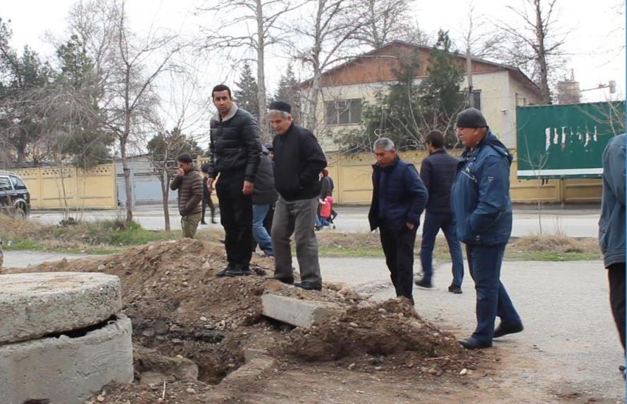 Новые дома и старые трубопроводы. В Душанбе из-за новостроек жителям не хватает воды