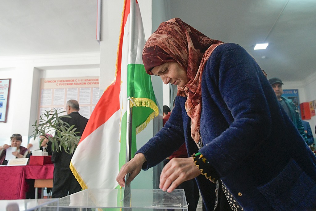 Миссия ШОС признала парламентские выборы в Таджикистане демократичными