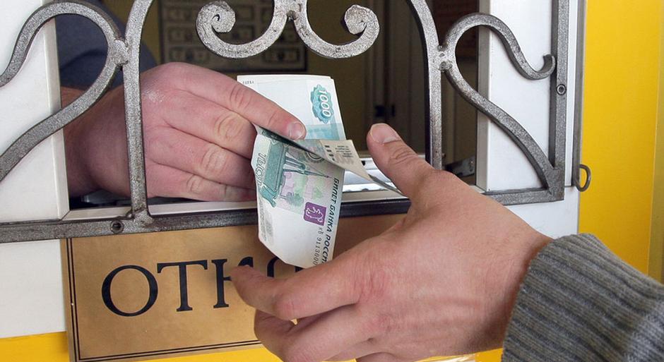 Нацбанк Таджикистана скорректировал курс рубля