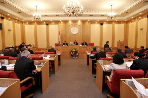 Сегодня состоится заключительная сессия верхней палаты парламента Таджикистана