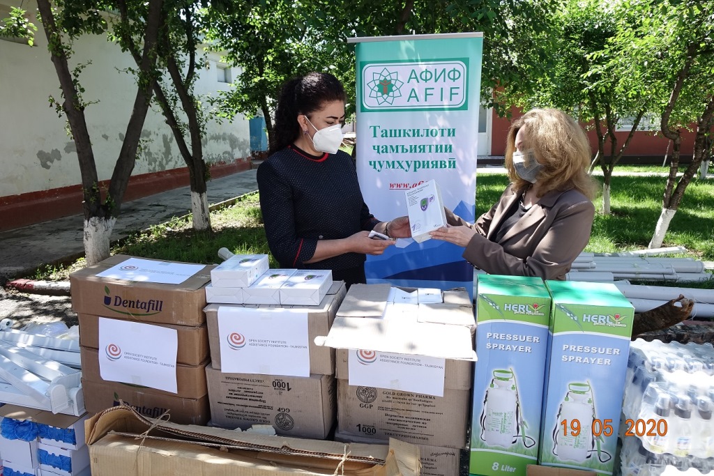 ГУИУН Таджикистана получил в помощь защитные медицинские средства