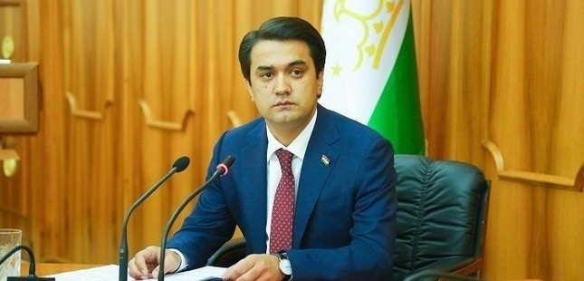 От 116 до 290 сомони. Сенаторы Таджикистана поддержали введение штрафов за нарушение 