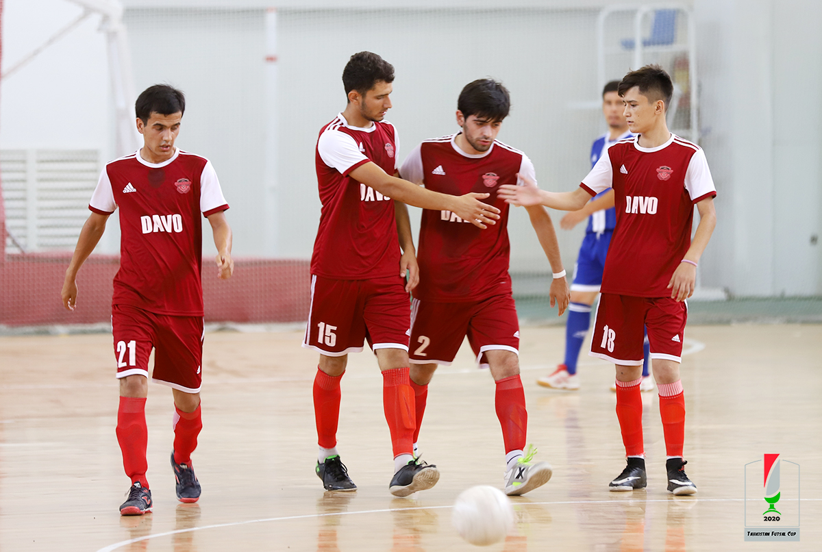 Душанбинский «Муходжир» вышел в четвертьфинал Кубка Таджикистана по футзалу