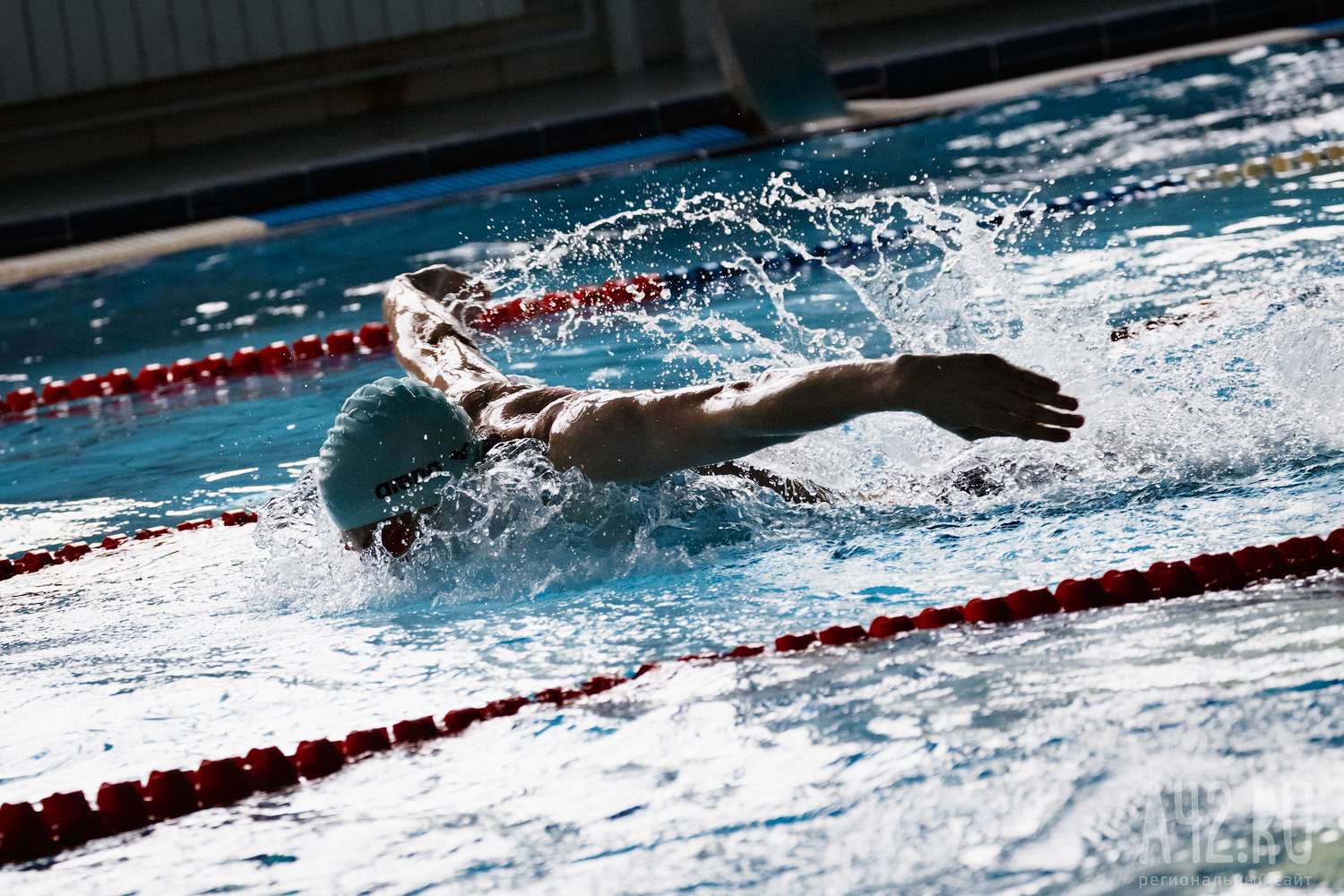 Таджикский спортсмен Саддам Рамзиёр выступит на чемпионате России по плаванию