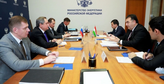 В Москве обсудили возможности возобновления поиска нефти и газа в Таджикистане