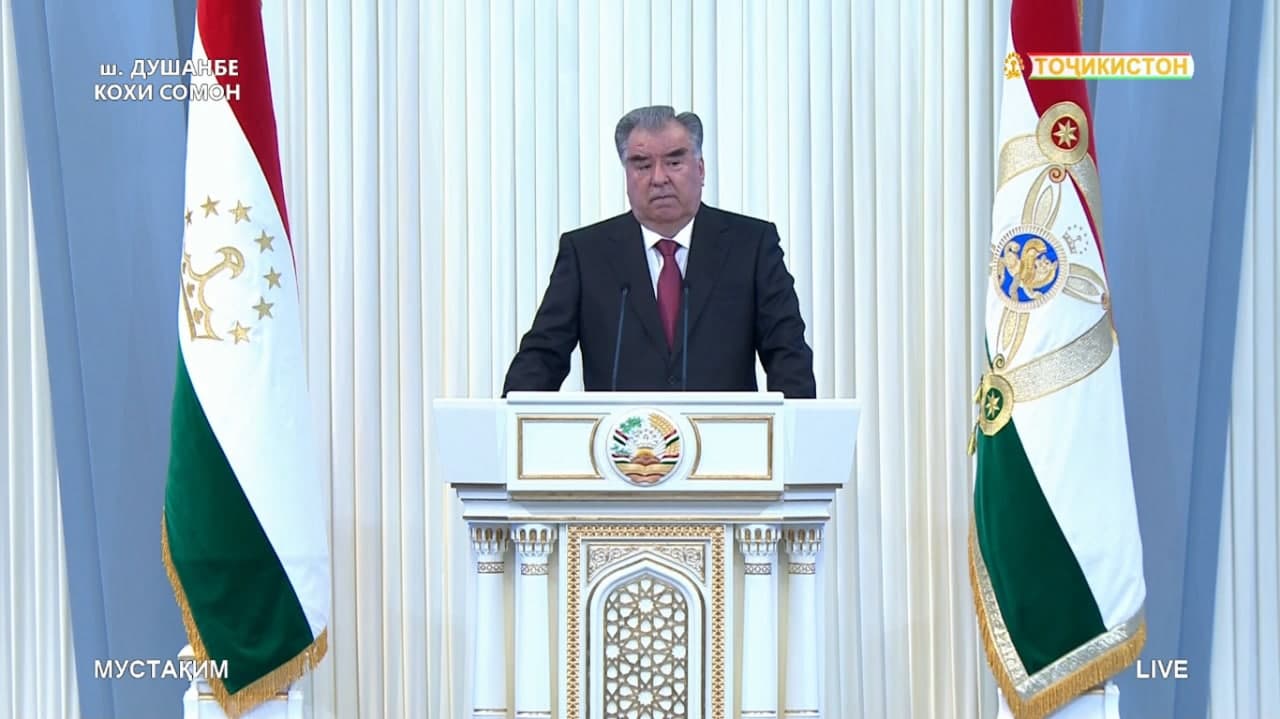 Эмомали Рахмон поручил удвоить доходы населения Таджикистана