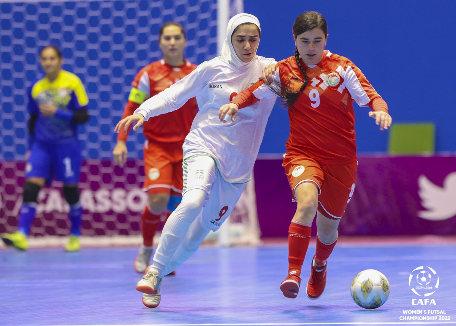 12:0: Иранские футболистки нанесли крупное поражение сборной Таджикистана