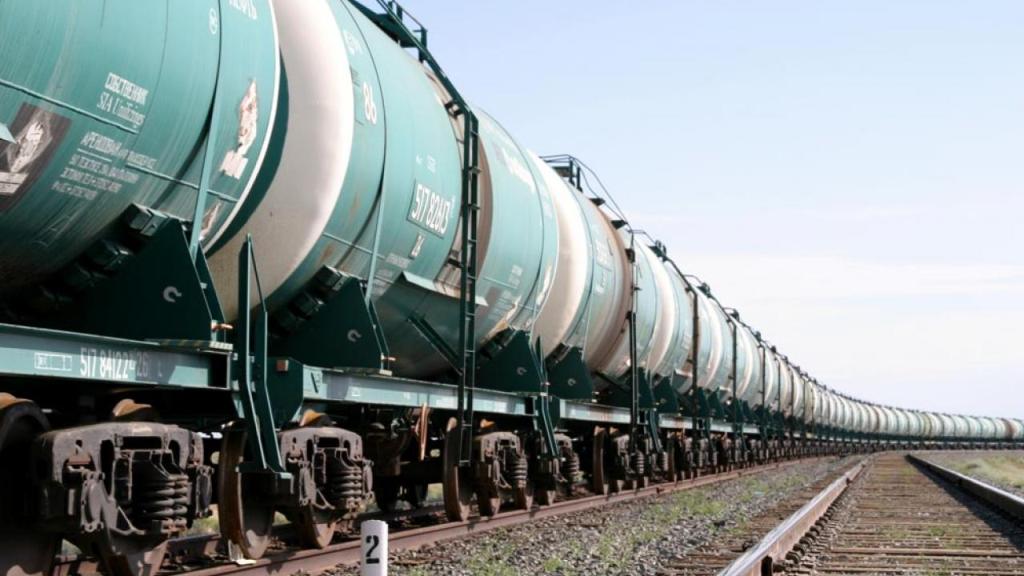 Таджикистан существенно нарастил импорт российских нефтепродуктов