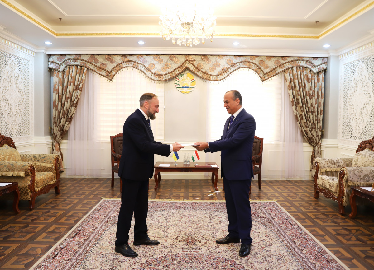 Киев направил в Таджикистан нового посла