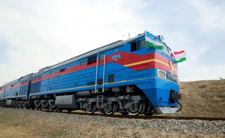 Душанбе и Ташкент договорились о снижении стоимости билетов на поезд на 20%