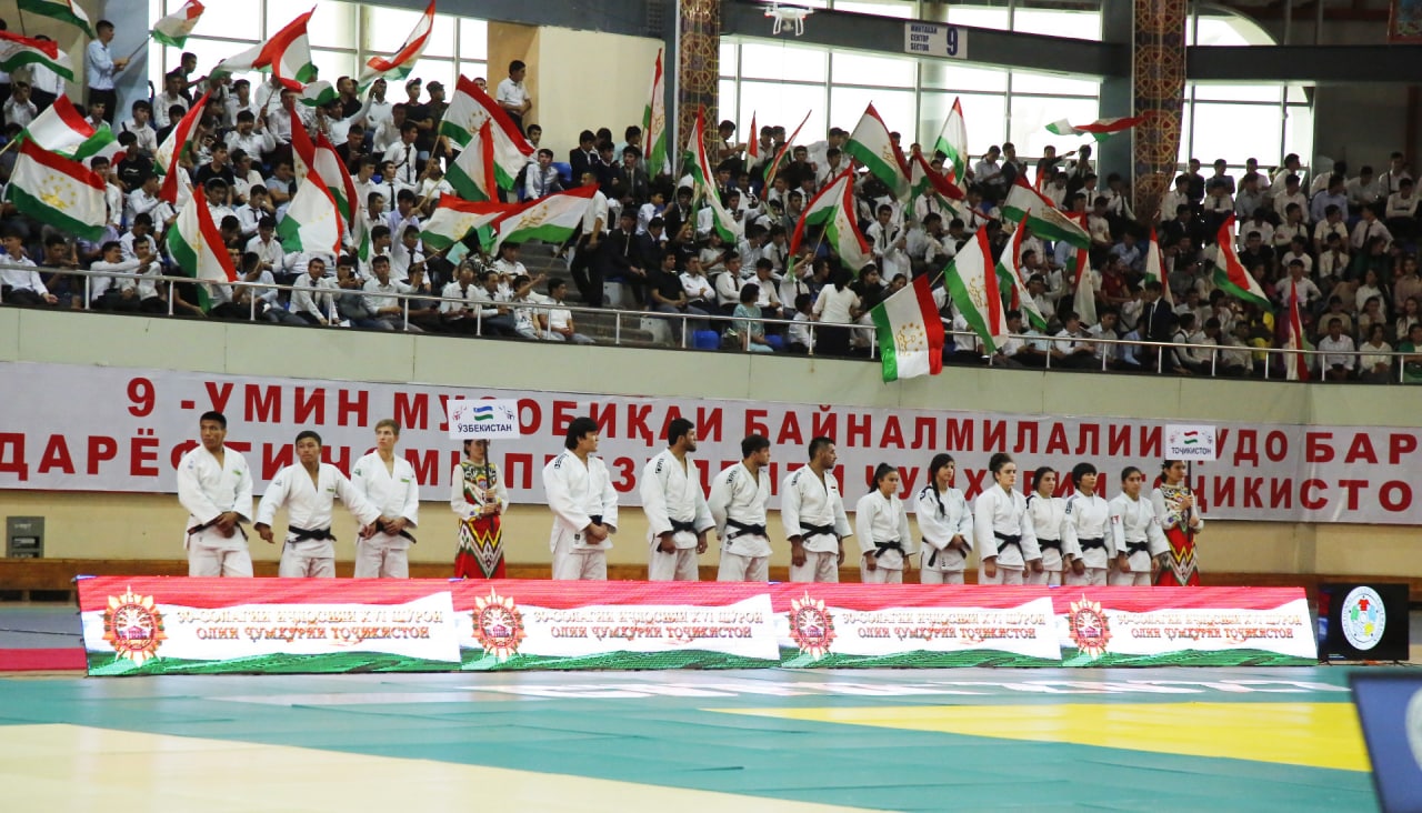 Таджикские дзюдоисты выиграли почти все золотые медали Кубка президента