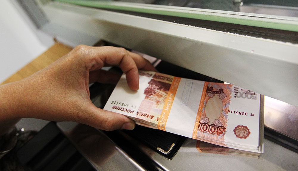 АБР заявил о риске сокращения денежных переводов из России в Таджикистан из-за «частичной мобилизации»