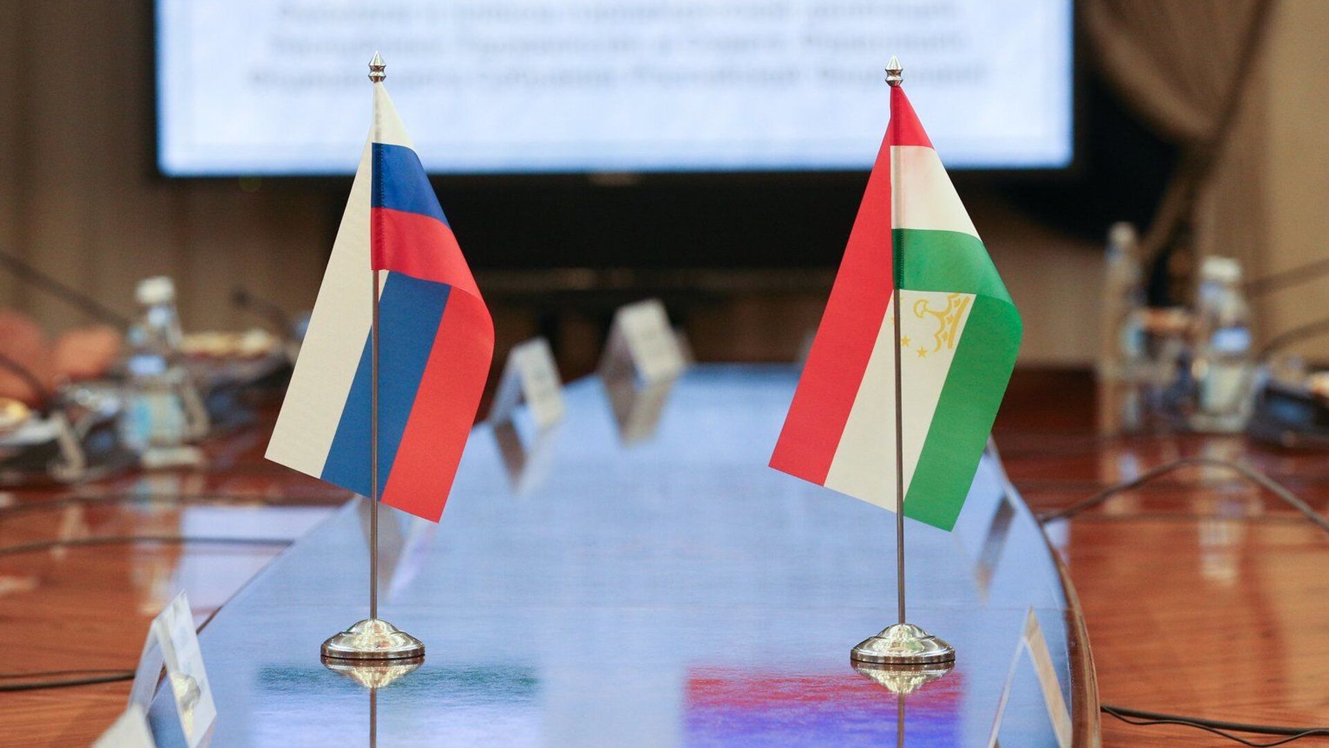 Таджикистан и Россия подпишут порядка 20 договоров о сотрудничестве