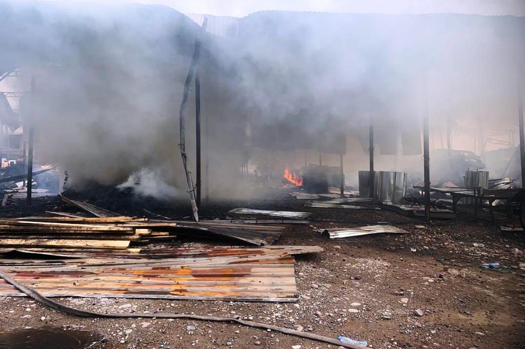 МВД назвало причину пожара на рынке стройматериалов в Гиссаре