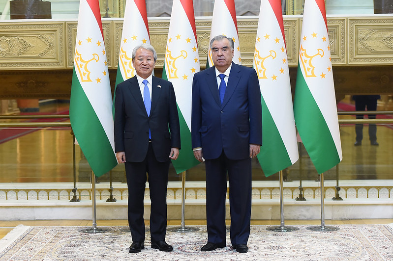 Эмомали Рахмон обсудил с президентом JICA дальнейшую помощь Таджикистану