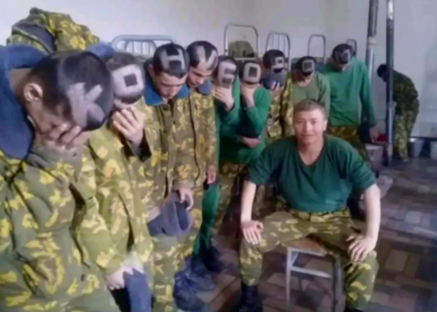 В Таджикистане сержант, выбривший на головах новобранцев слово 