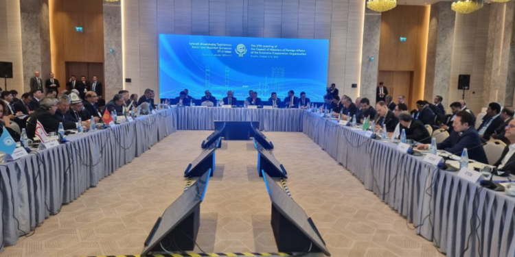 Сироджиддин Мухриддин принял участие в заседании Совета министров иностранных дел Организации экономического сотрудничества