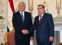 Президент Таджикистана стал обладателем черного пояса 9 дана по таэквон-до