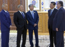 Лидер Таджикистана предлагает создать на пространстве ШОС зоны экономического роста