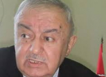 Шабдолов назвал причины отсутствия повышения зарплат и пенсий в Таджикистане