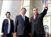 Си Цзиньпин: Китай будет поддерживать территориальную целостность Таджикистана