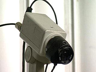 В кабинетах ответственных работников установят видеокамеры