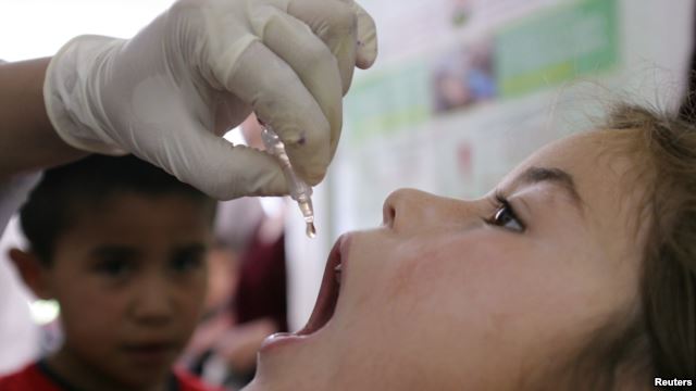 В таджикском Бадахшане, 73 процентам детей сделали прививки от полиомиелита